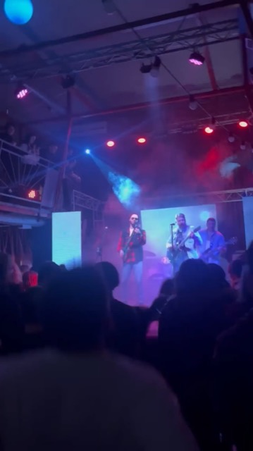 Christmas Rock'n'Roll Holiday — відео