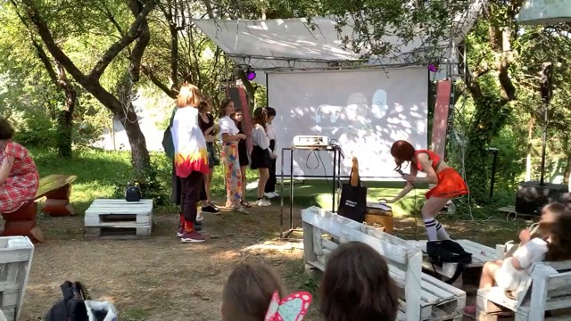 Паті На Лопаті — відео
