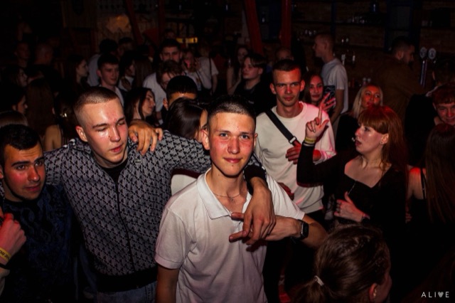The Room: Black & White Party — фото 21 з 33
